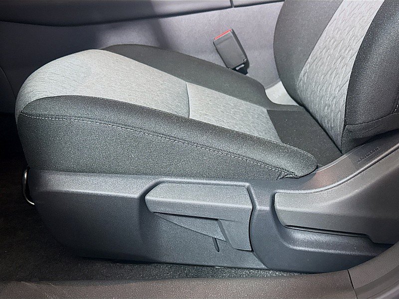 New 2026 Nissan Sentra SV w/ SV Convenience Package FWD image 20