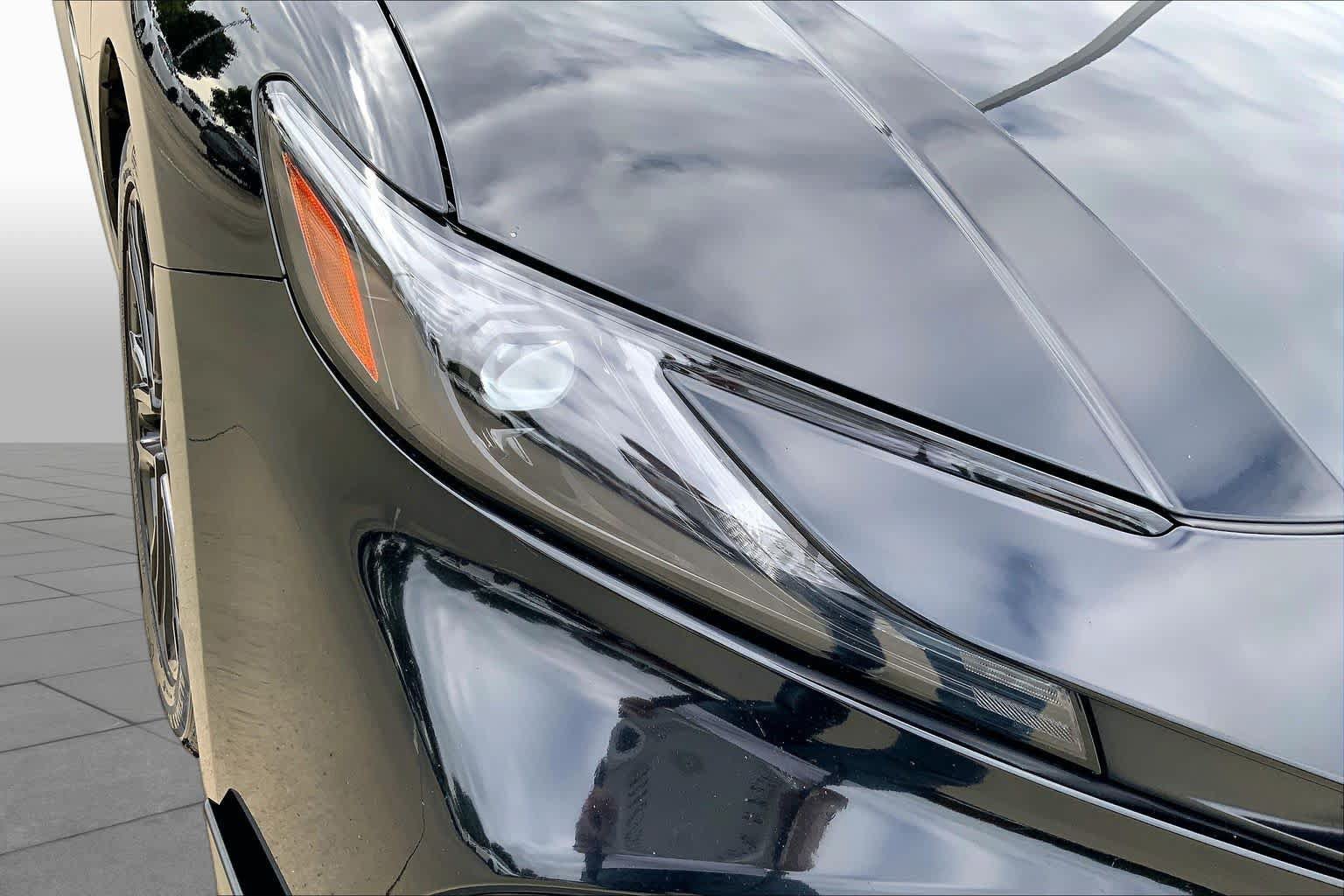 Used 2025 Toyota Camry SE FWD image 26