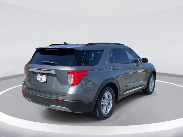 Certified 2023 Ford Explorer XLT w/ Equipment Group 202A RWD image 5
