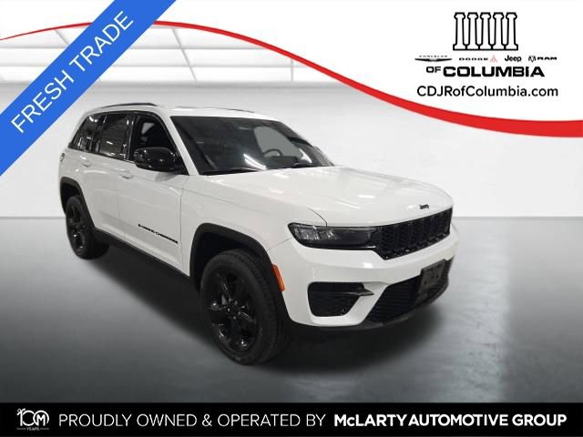 Used 2024 Jeep Grand Cherokee Altitude