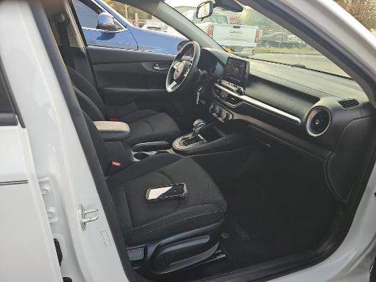 Used 2020 Kia Forte LXS image 7