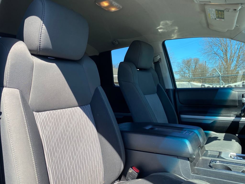Used 2014 Toyota Tundra SR5 w/ SR5 Upgrade Package image 15