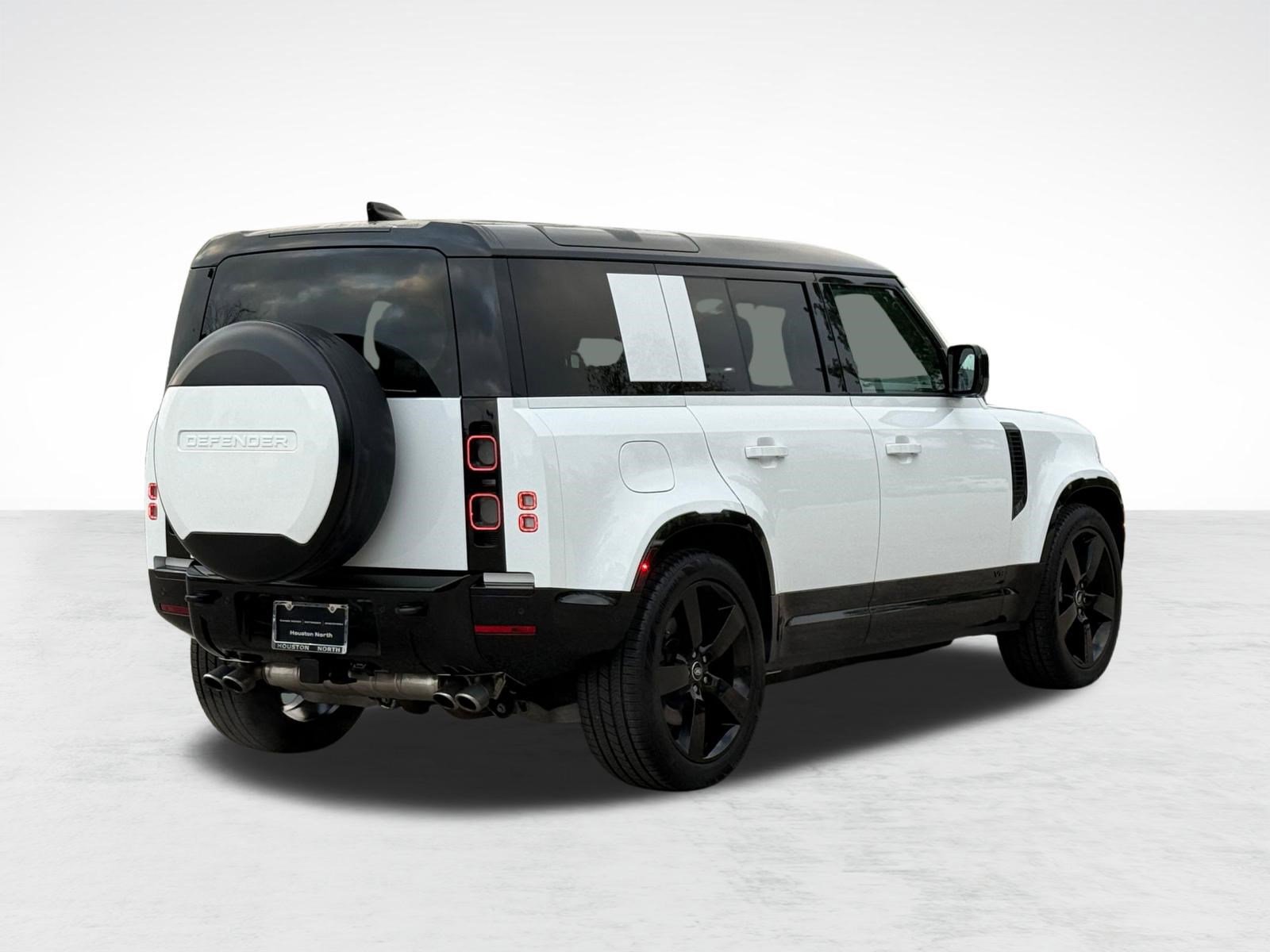 Used 2025 Land Rover Defender 110 V8 image 9