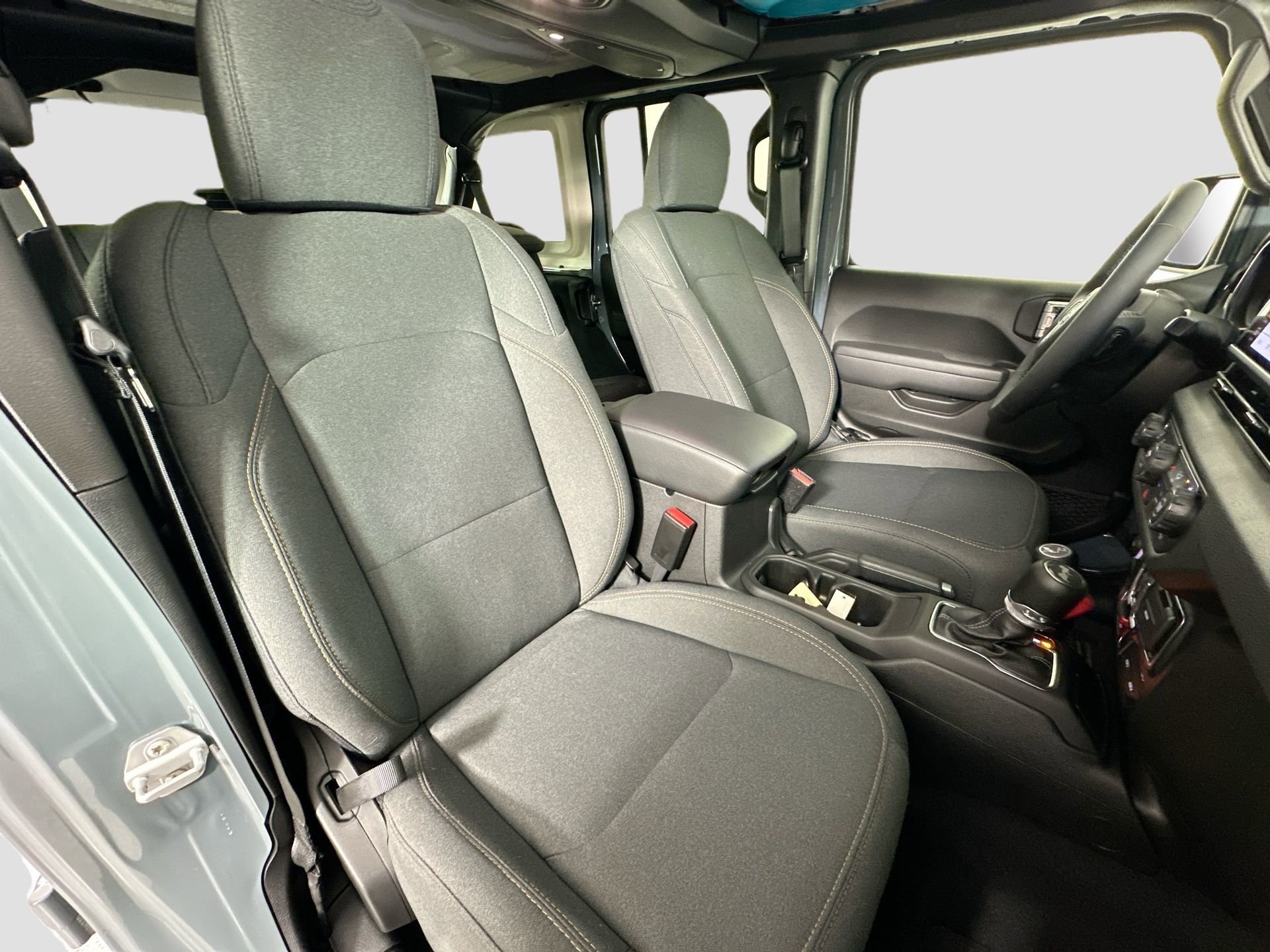 Used 2026 Jeep Wrangler Willys image 29