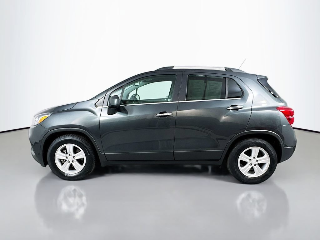 Used 2019 Chevrolet Trax LT w/ LT Convenience Package FWD image 8