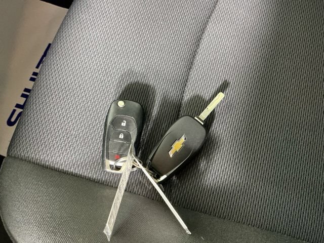 Used 2018 Chevrolet Cruze LT FWD image 23