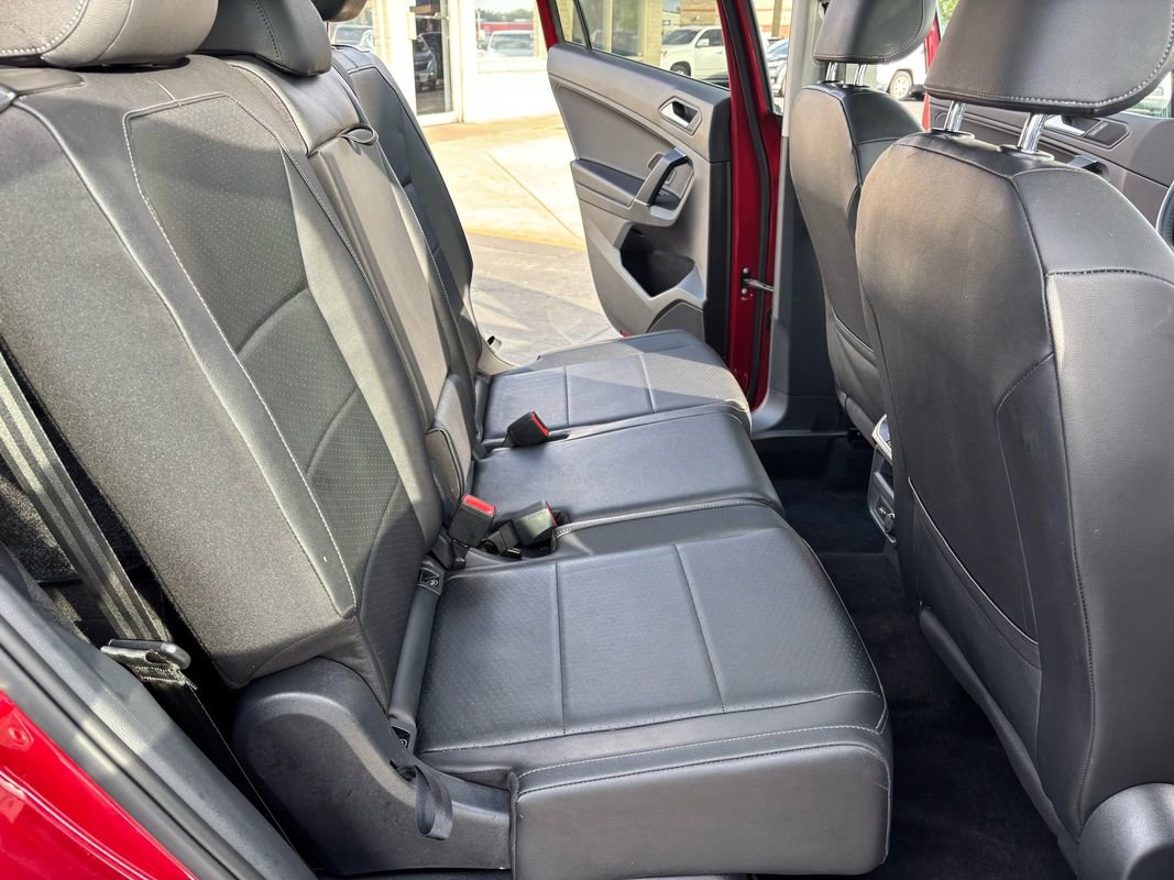Used 2020 Volkswagen Tiguan SEL w/ 3rd Row Seat Package image 12