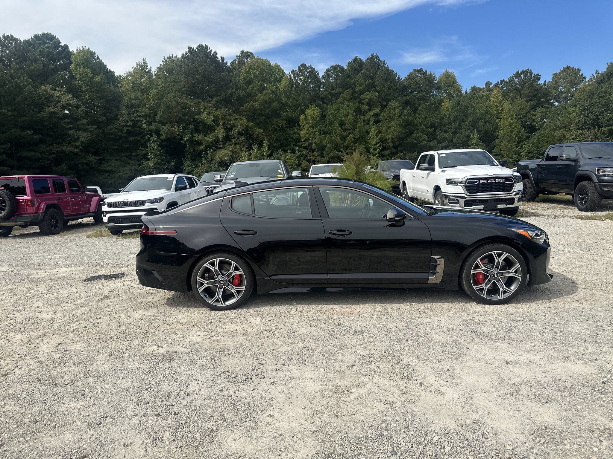 Used 2018 Kia Stinger GT2 AWD/4WD image 2