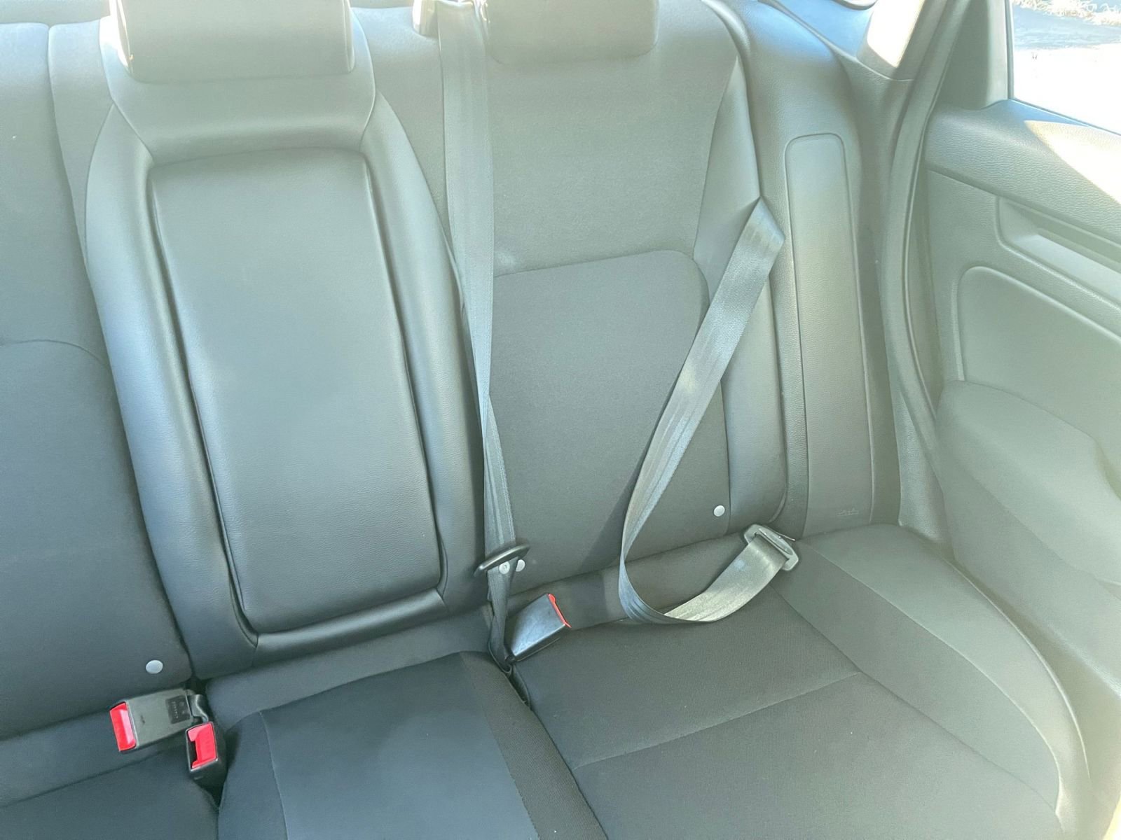 Used 2025 Honda Civic Sport image 37