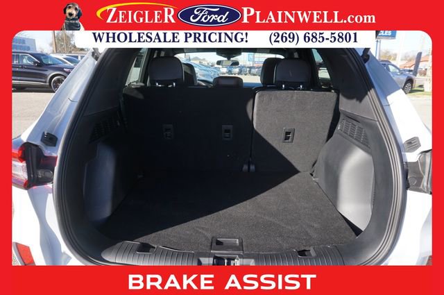Used 2025 Ford Escape ST-Line image 10