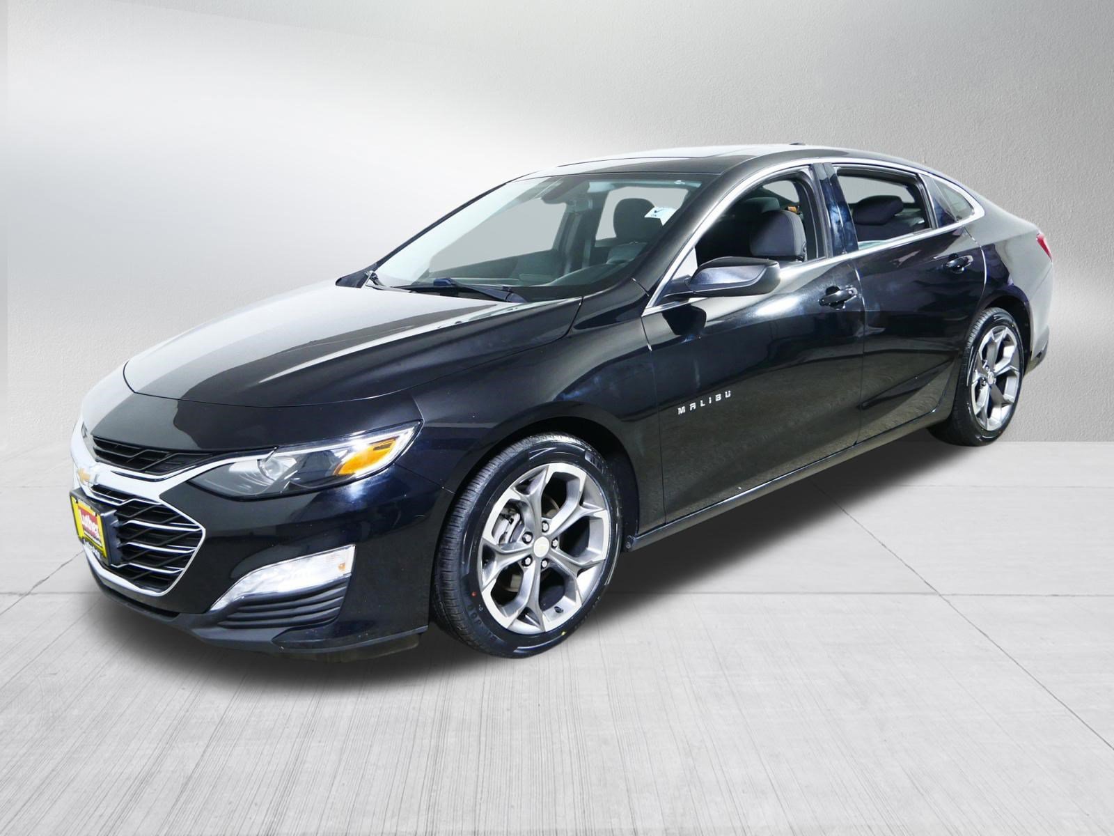 Used 2021 Chevrolet Malibu LT FWD image 3