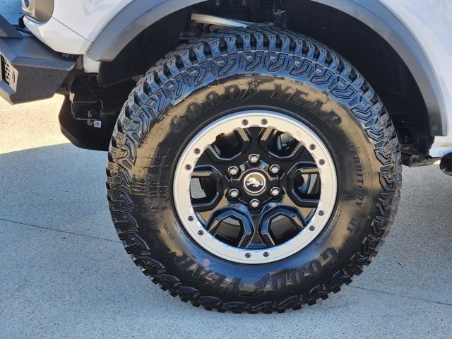 Used 2022 Ford Bronco Badlands w/ Sasquatch Package image 17