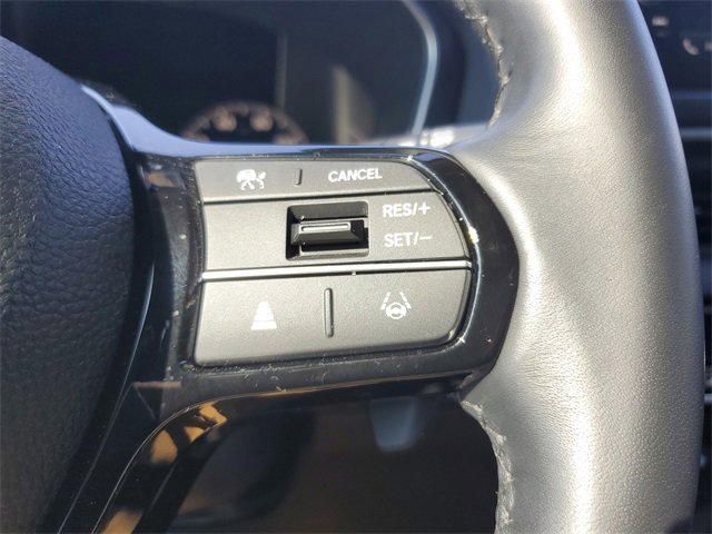 Used 2025 Honda Pilot EX-L image 19