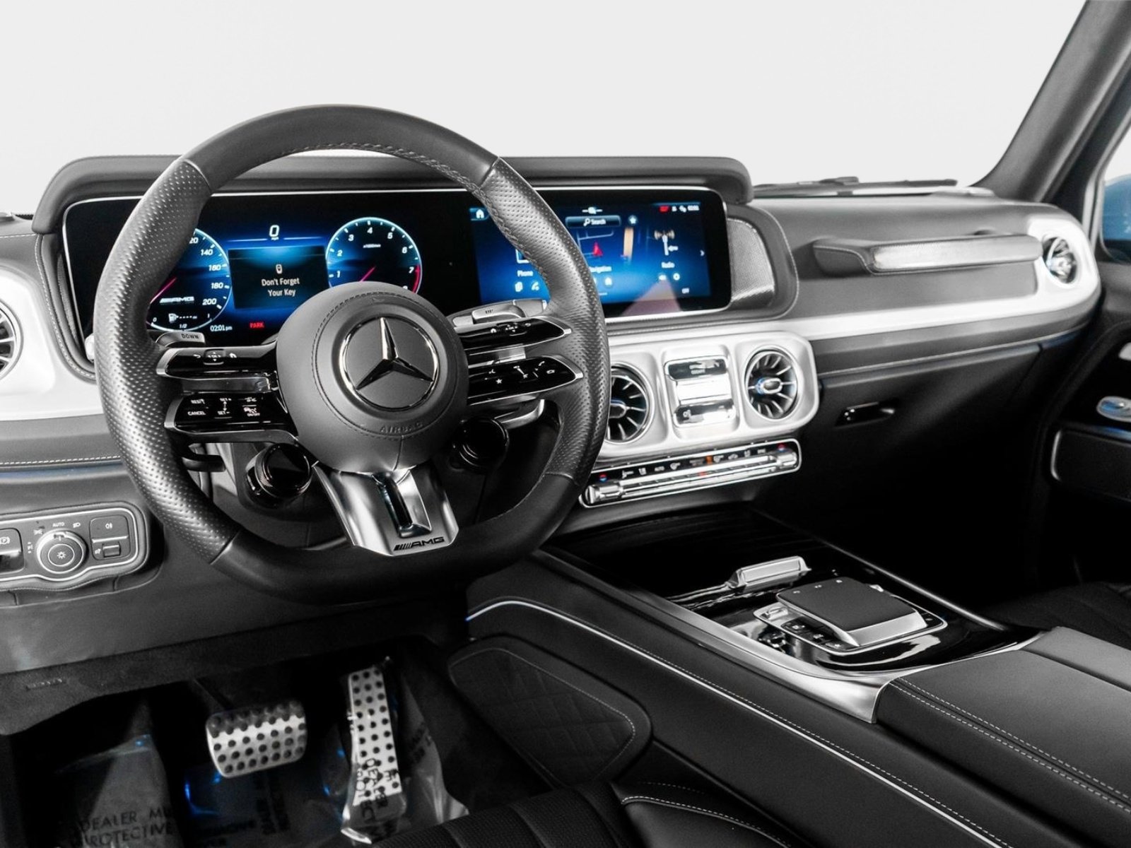 Used 2025 Mercedes-Benz G 63 AMG 4MATIC image 2