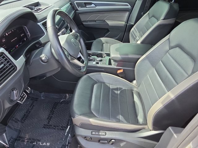 Used 2022 Volkswagen Atlas Cross Sport SEL Premium R-Line w/ Cross Sport MDO Package AWD/4WD image 10