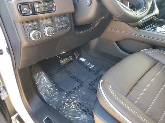 New 2026 GMC Yukon XL Denali Ultimate image 26