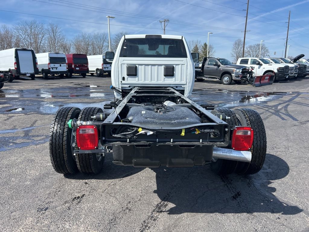 New 2026 RAM 5500 Tradesman AWD/4WD image 6