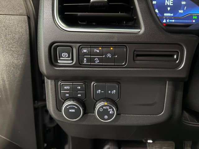 Certified 2024 Chevrolet Suburban Premier image 27
