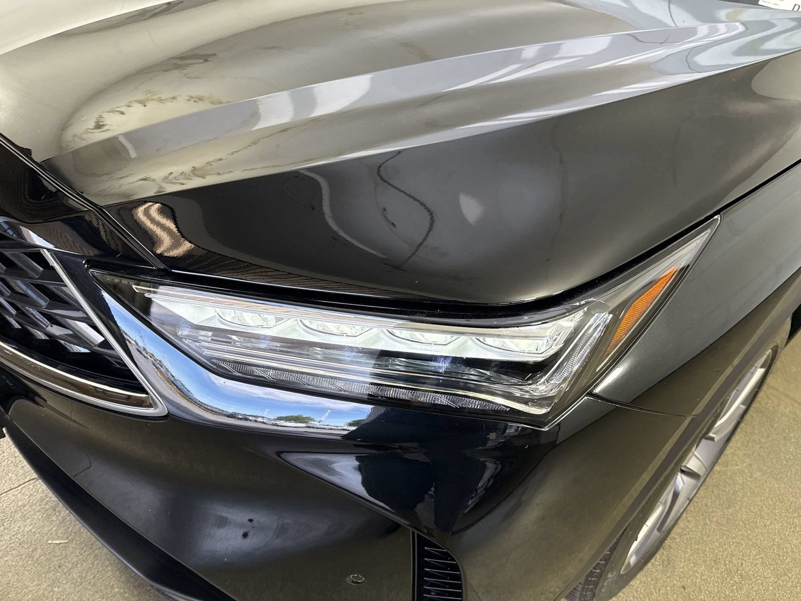 Certified 2025 Acura MDX w/ Technology Package FWD image 30