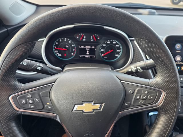 Used 2025 Chevrolet Malibu LT FWD image 15