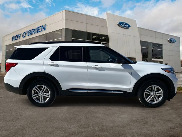 Certified 2023 Ford Explorer XLT w/ Equipment Group 202A image 6