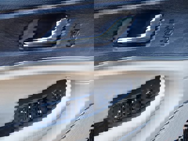 New 2024 Jeep Grand Cherokee Limited 4xe image 26