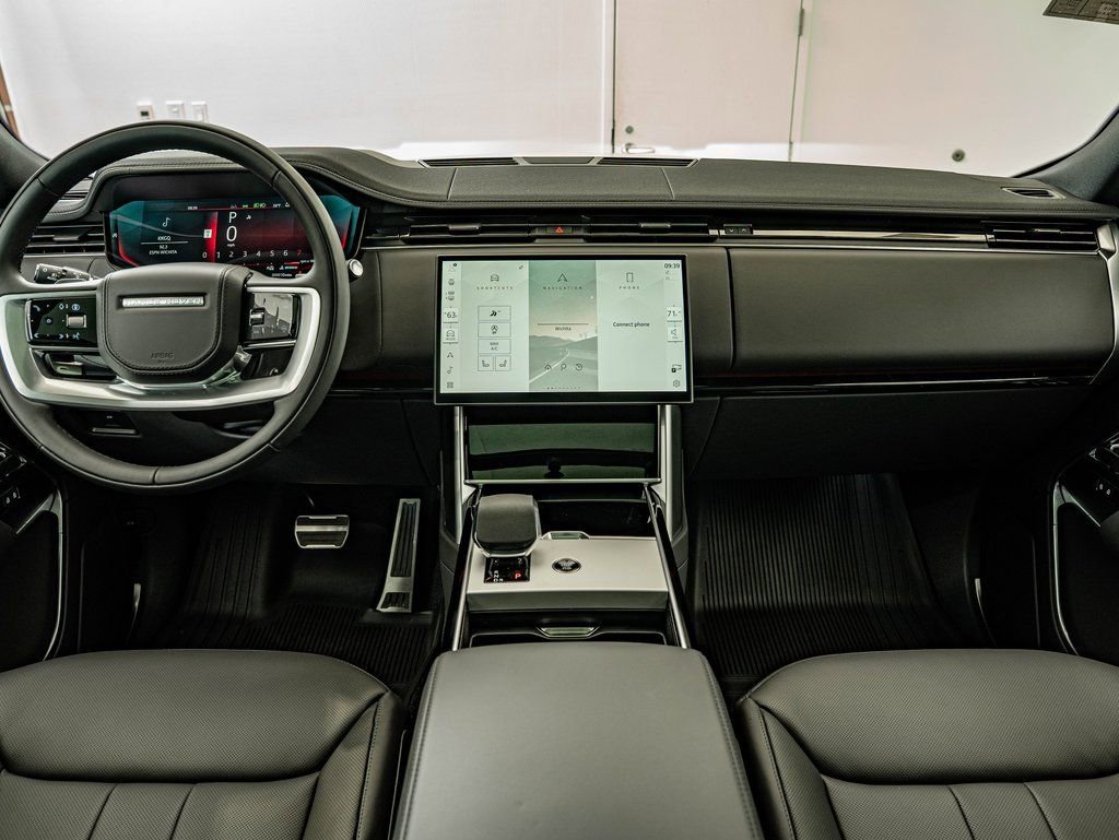 New 2026 Land Rover Range Rover SE image 29