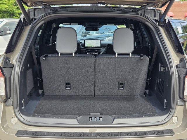 Used 2026 Ford Explorer Tremor w/ Tremor Ultimate Package AWD/4WD image 9