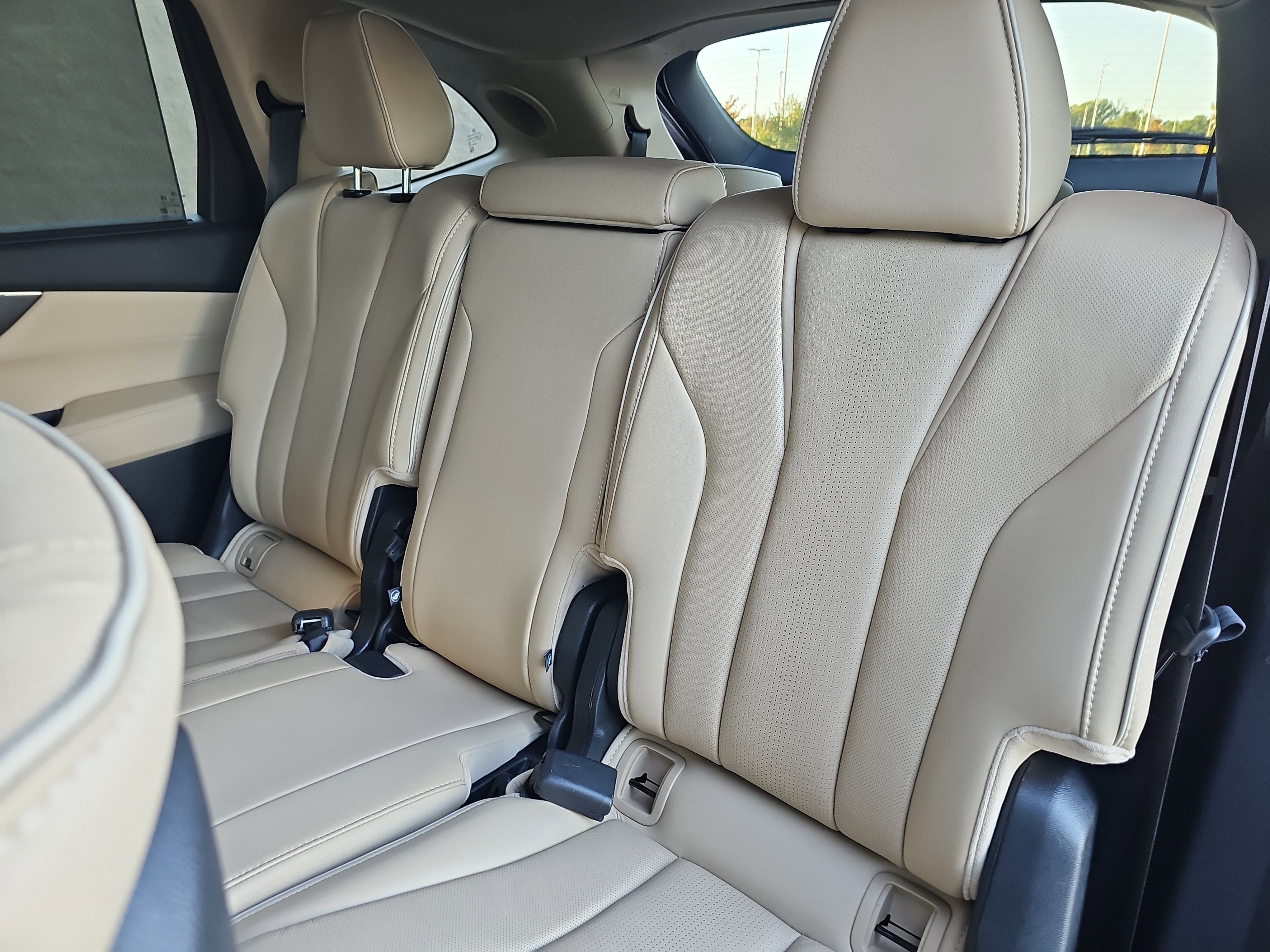 Used 2023 Acura MDX SH-AWD w/ Advance Package image 15