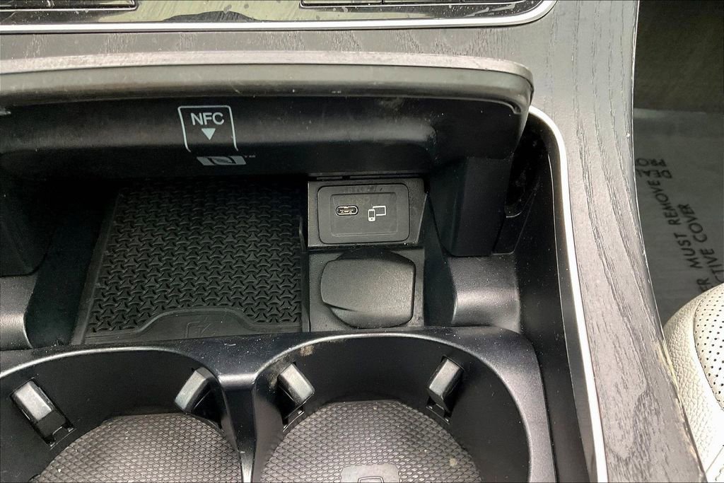 Used 2021 Mercedes-Benz E 450 4MATIC All-Terrain Wagon w/ Premium Package image 16