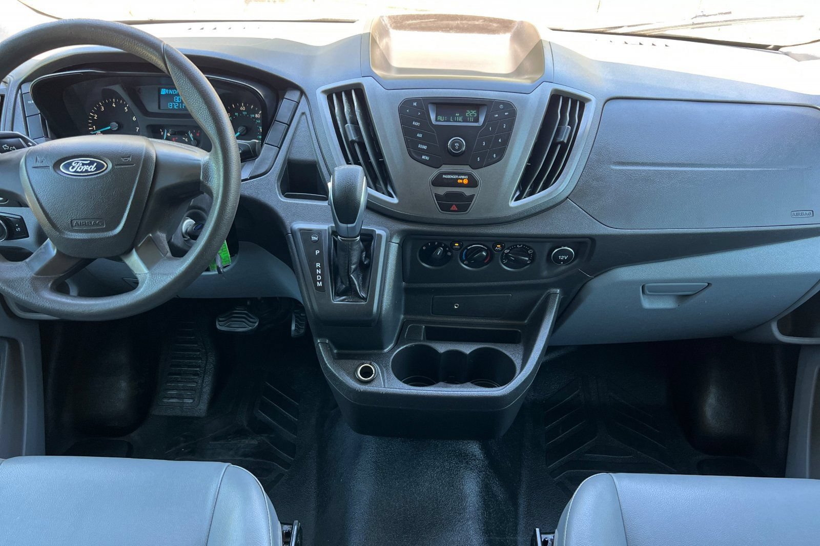 Used 2017 Ford Transit 350 138 RWD image 12