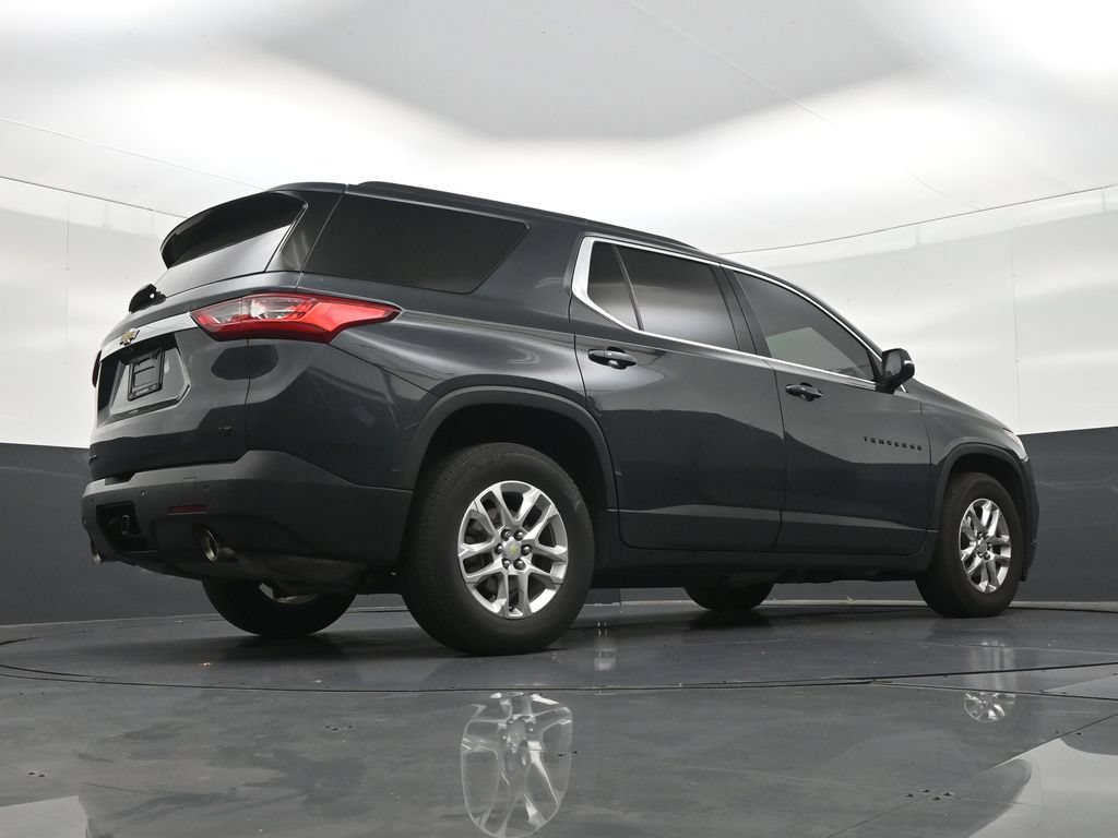 Used 2021 Chevrolet Traverse LT FWD image 28