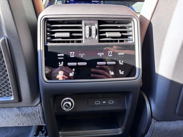 New 2026 Porsche Cayenne AWD/4WD image 24