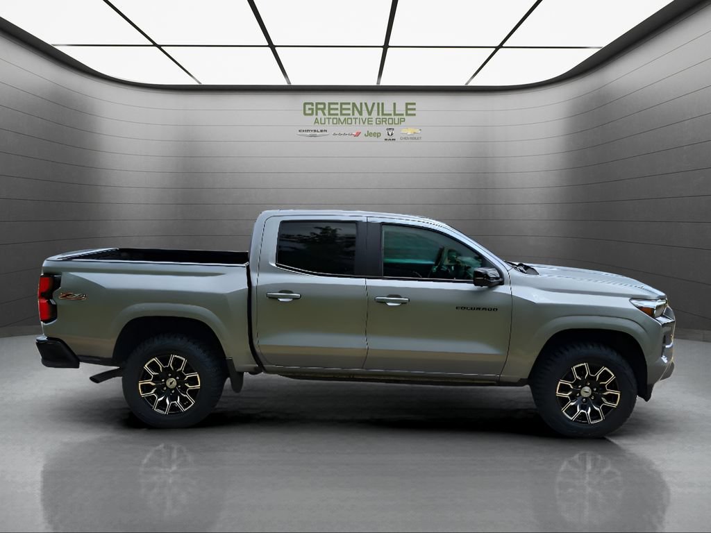 Used 2023 Chevrolet Colorado Z71 w/ Z71 Convenience Package 2 AWD/4WD image 6