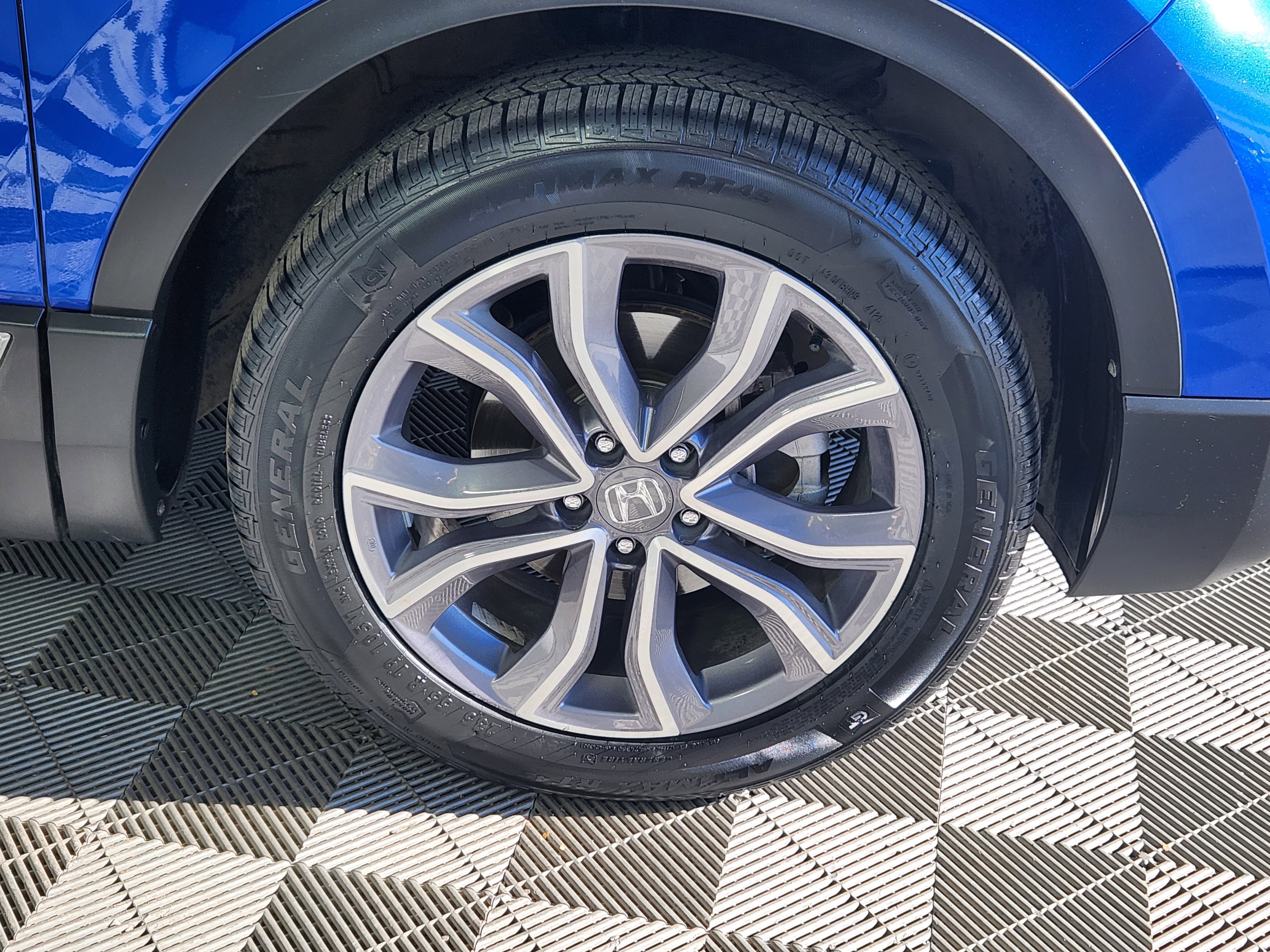 Used 2020 Honda CR-V Touring image 9