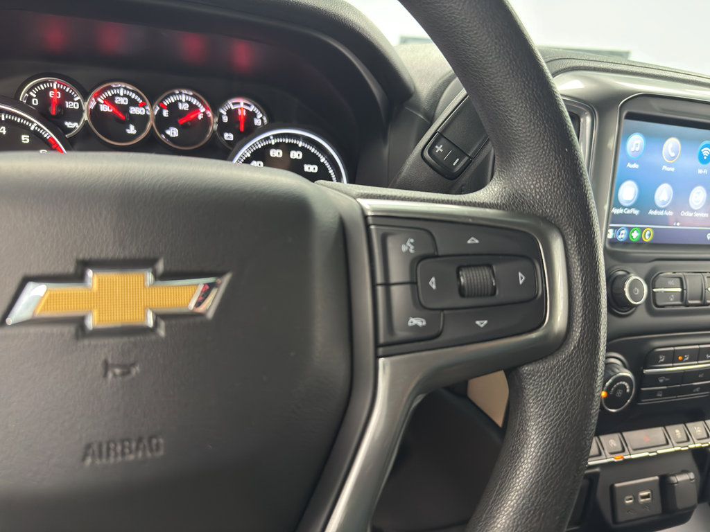 Used 2020 Chevrolet Silverado 1500 LT image 19