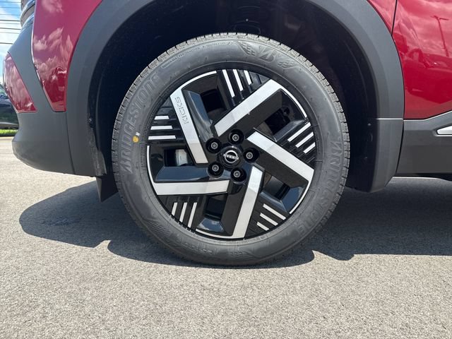 New 2026 Nissan Kicks SV w/ Cold Weather Package FWD image 10