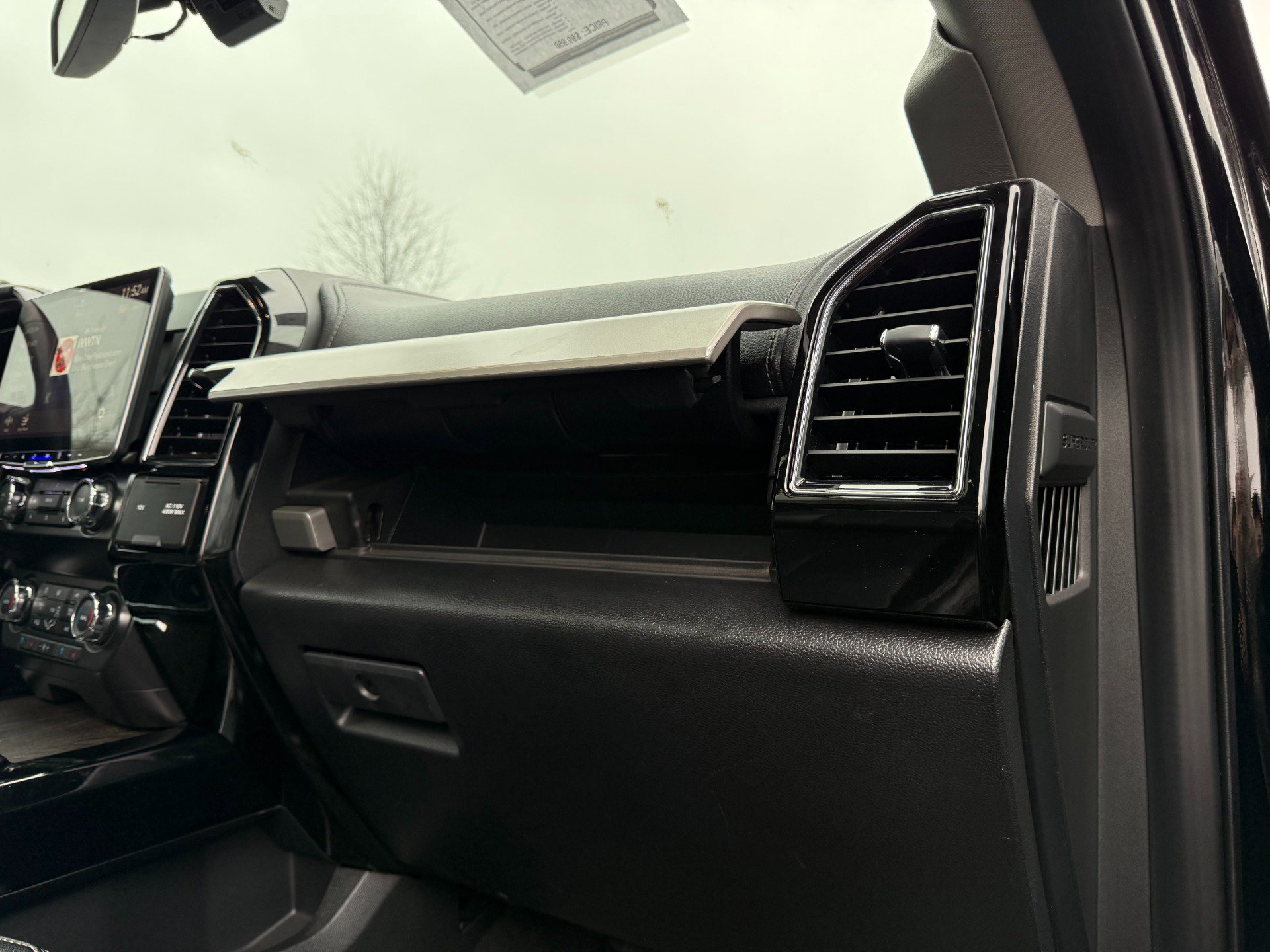 Used 2021 Ford F250 Lariat image 48