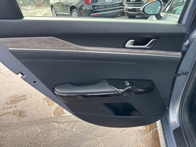 Used 2022 Kia K5 EX image 18