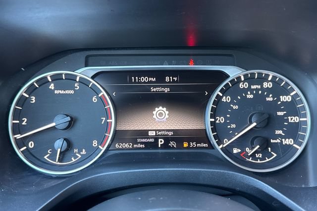 Used 2024 Nissan Rogue SV FWD image 41