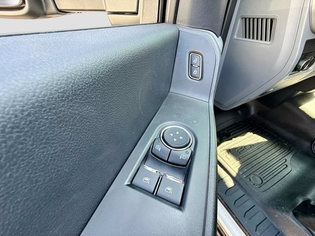 New 2026 Ford F550 4x4 Regular Cab Super Duty image 8