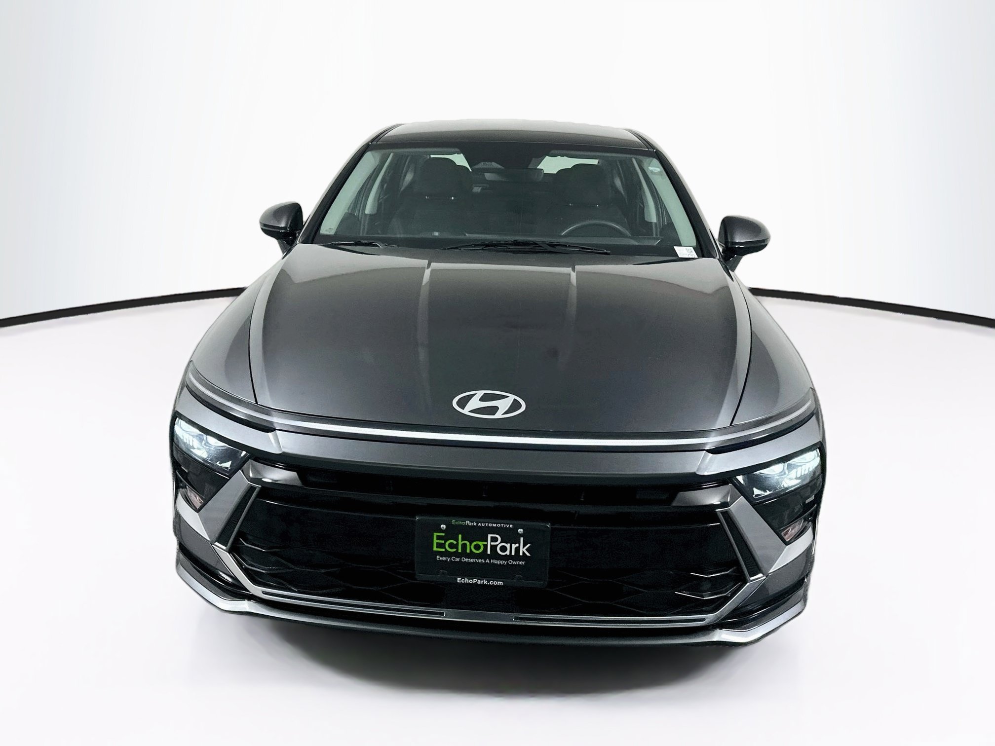 Used 2025 Hyundai Sonata SEL FWD image 2