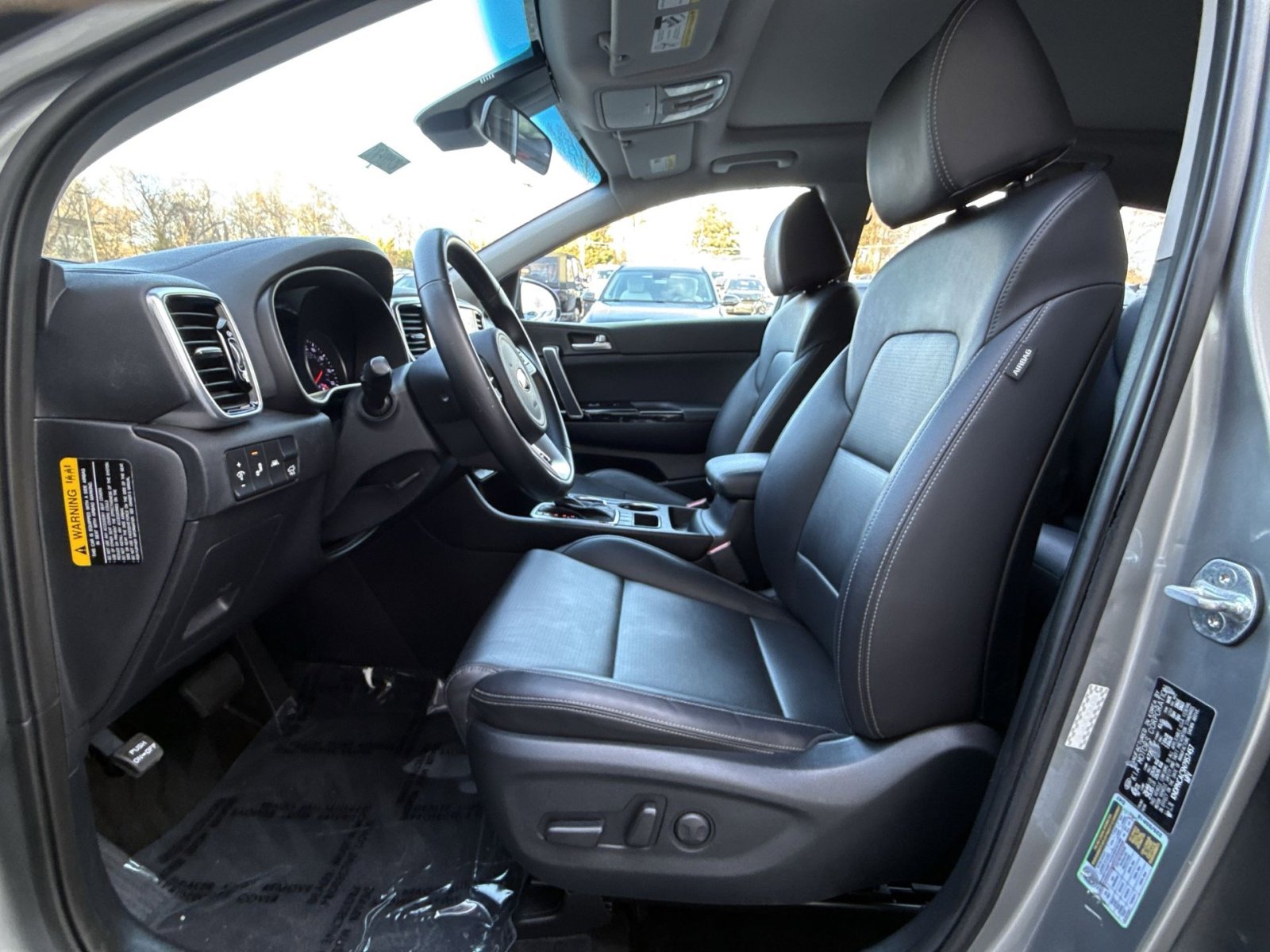 Used 2022 Kia Sportage EX image 13