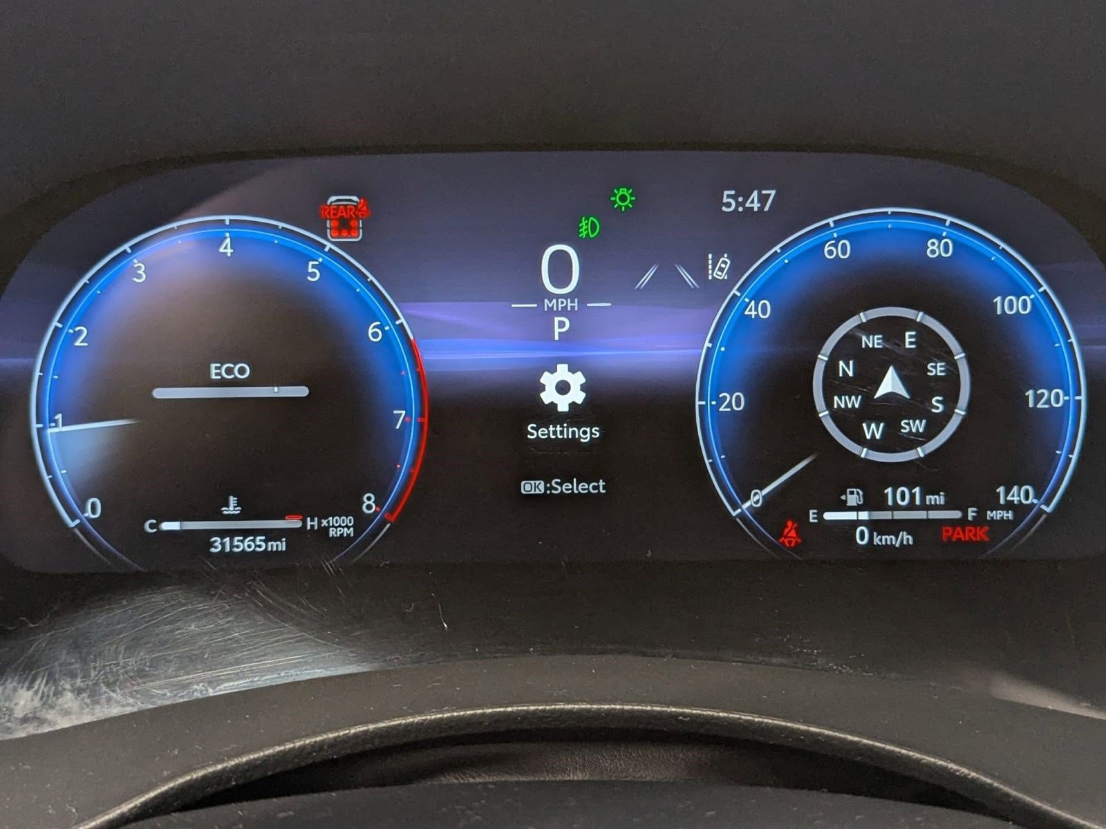 Used 2023 Toyota Highlander Limited image 16