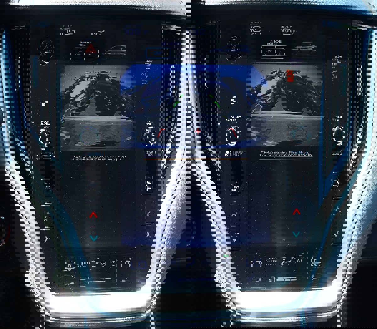 Used 2022 Subaru Outback Premium image 46