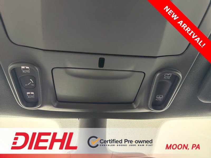 Used 2026 Chrysler Pacifica Limited w/ S Appearance Package image 42