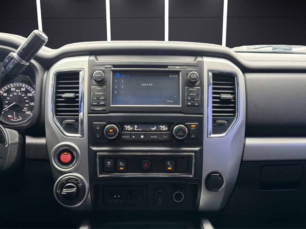 Used 2018 Nissan Titan PRO-4X w/ Pro-4x Utility Package image 17