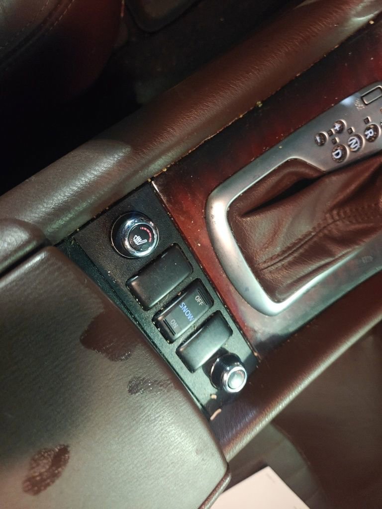 Used 2015 INFINITI QX50 Journey w/ Premium Package image 9