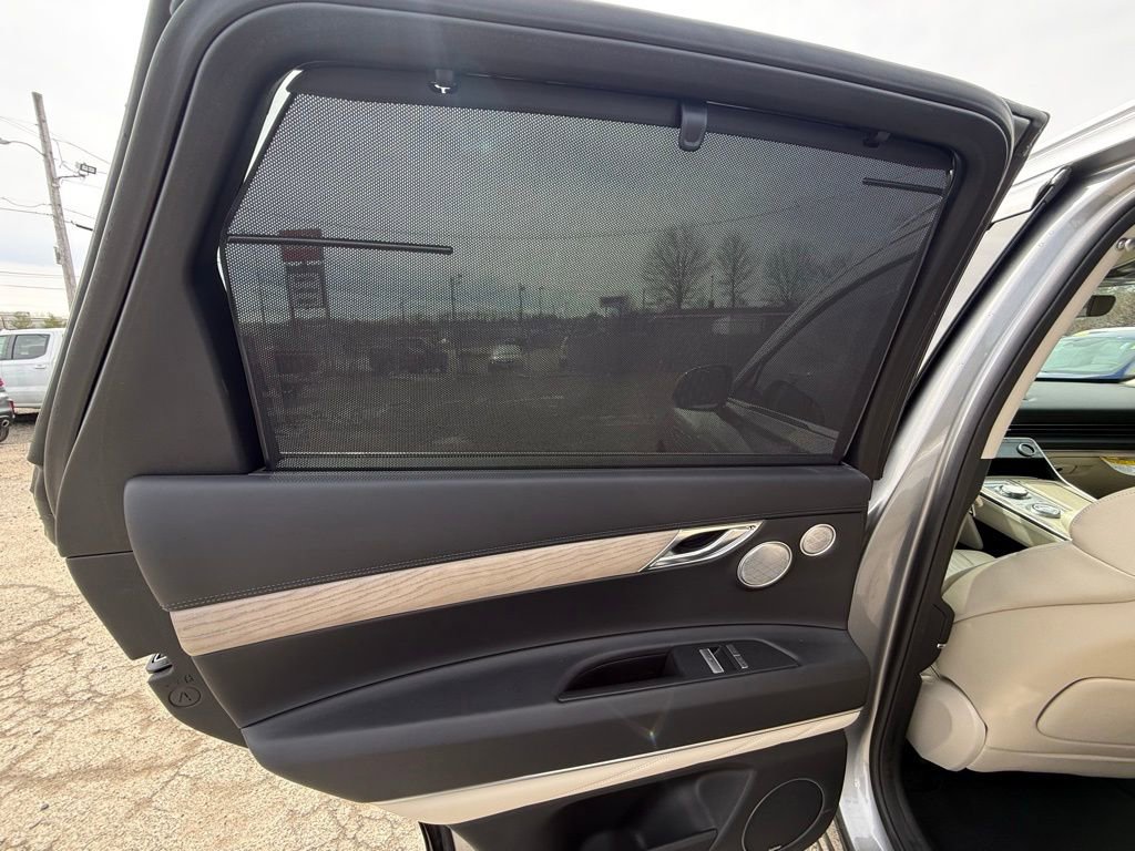 Used 2024 Genesis GV80 3.5T AWD/4WD image 14