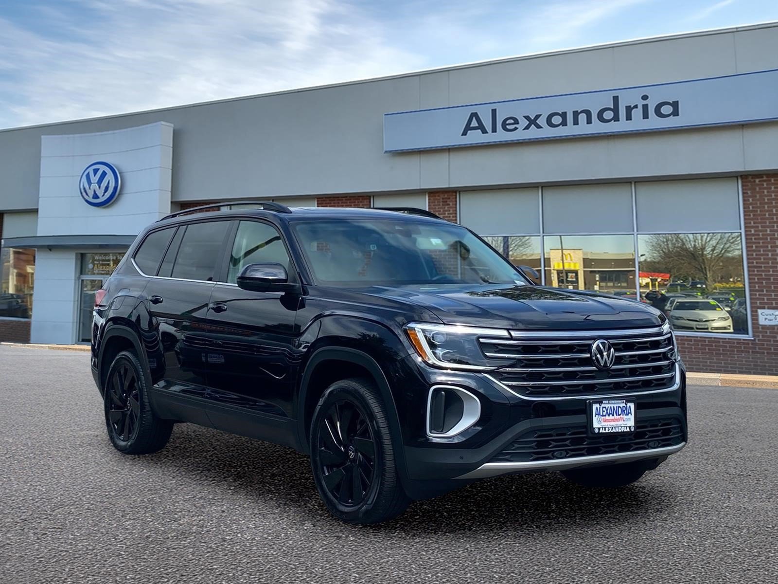 Certified 2026 Volkswagen Atlas SE w/ Panoramic Sunroof Package
